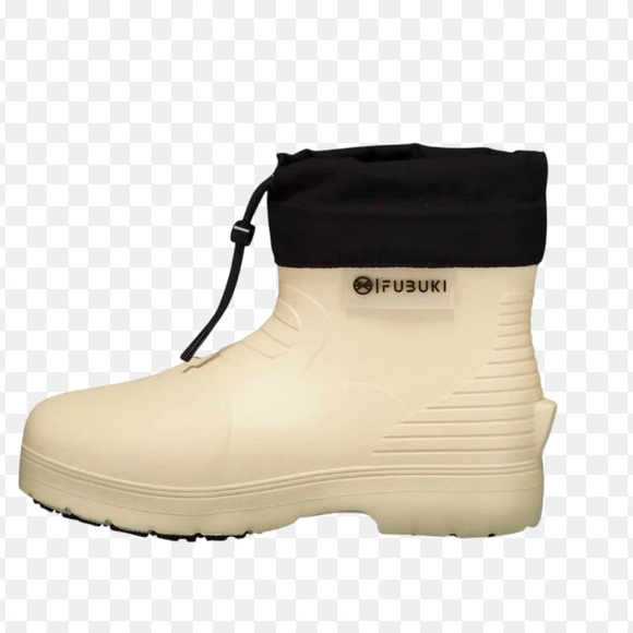 FUBUKI Women's Cream Ankle Boots - Picture 1 of 1